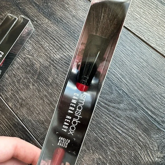 Smashbox Brushes 5 Count NWT New Blush, eye, lip, brow, smudge, smoke red black - Picture 5 of 8